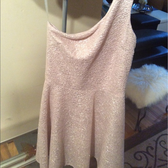 ✨NEW WITH TAGS✨CHARLOTTE RUSSE DRESS SIZE X-SMALL - Picture 6 of 8